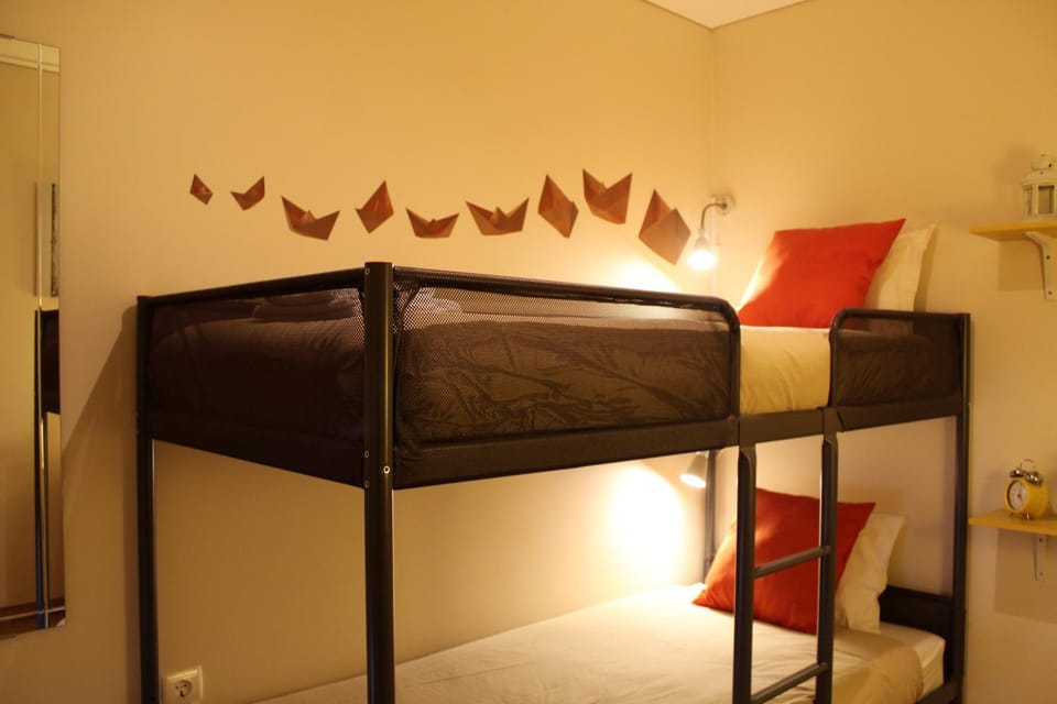 Bed, Bedroom, bunk bed