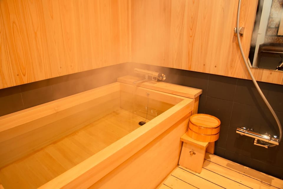 Bathroom, Bath