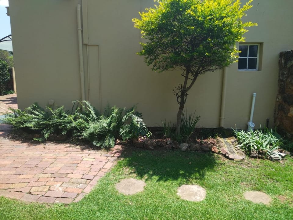 LightStone Guesthouse Bed and Breakfast in Pretoria