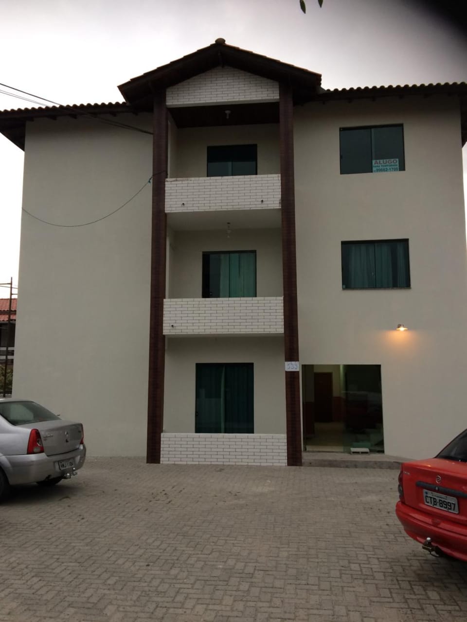 Facade/entrance