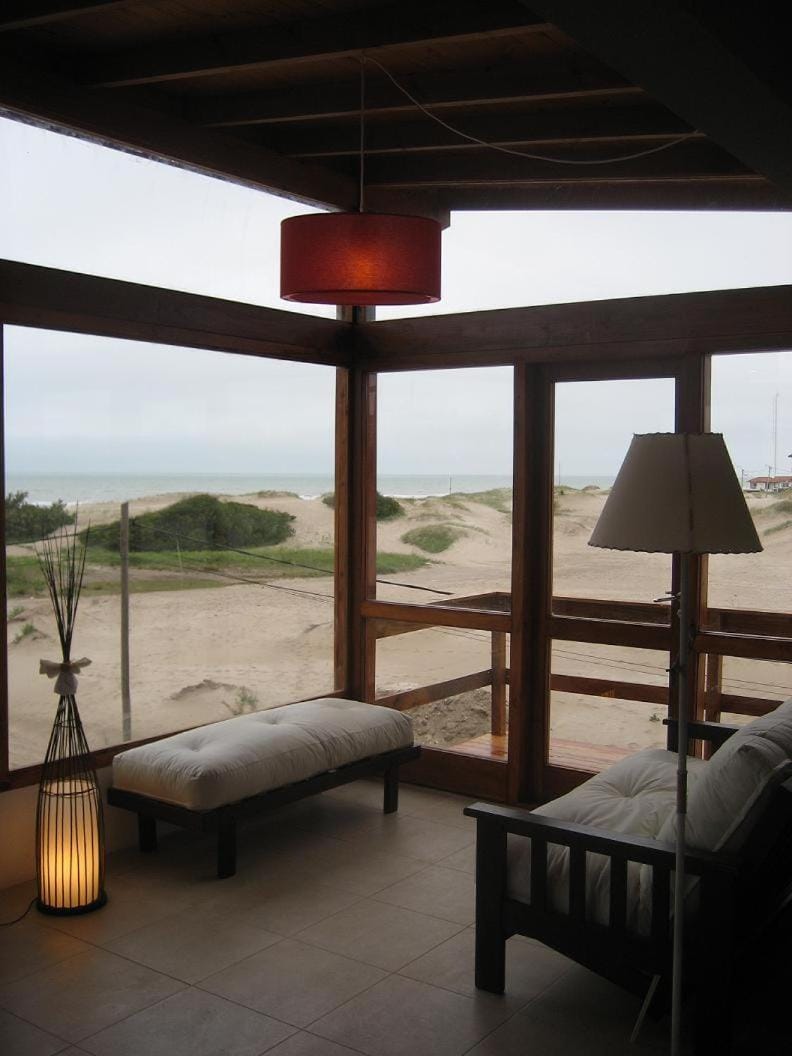 Natural landscape, Balcony/Terrace, Dining area, Beach