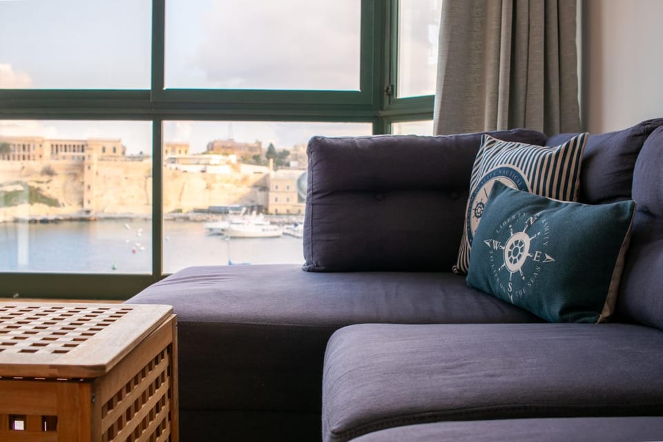 Living room, Sea view