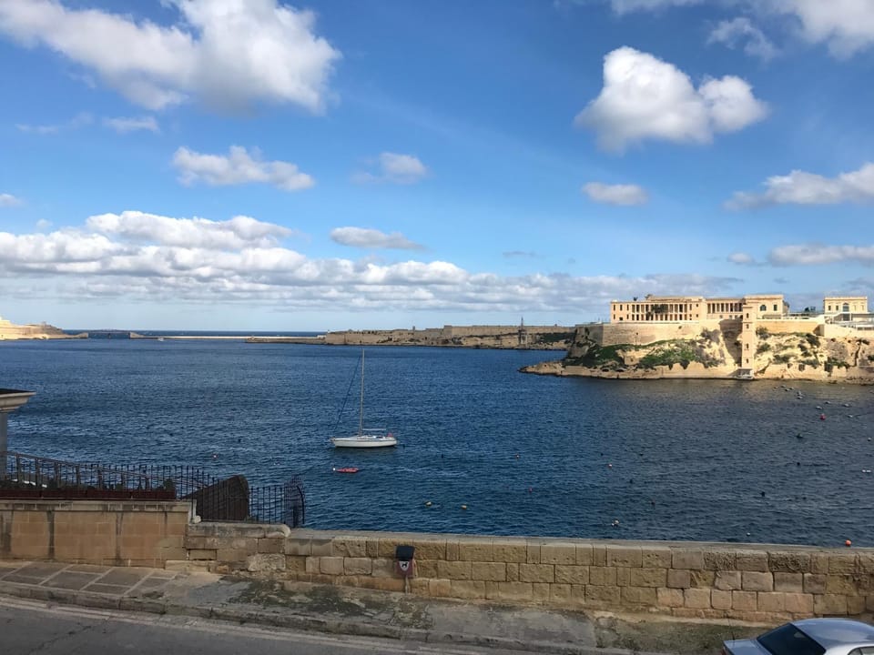 Balcony/Terrace, Landmark view, Sea view