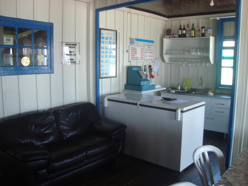 Alcoholic drinks, Non alcoholic drinks