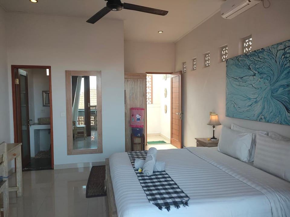 Bed, Bedroom, air conditioner