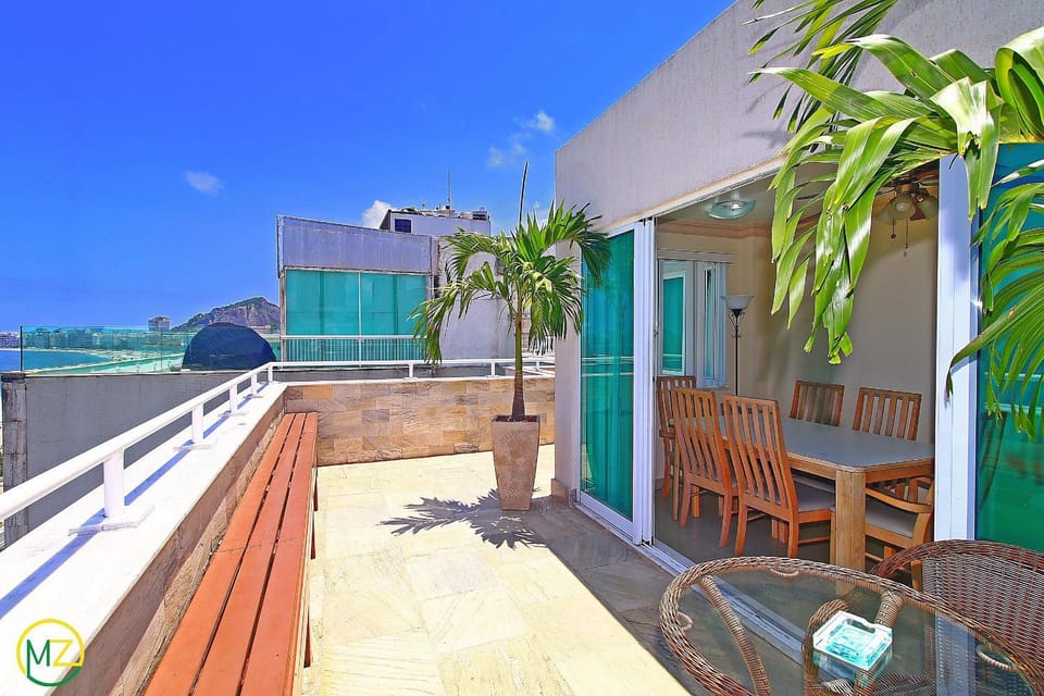 Wonderful Front Ocean View Penthouse with terrace Apartment in Rio de Janeiro