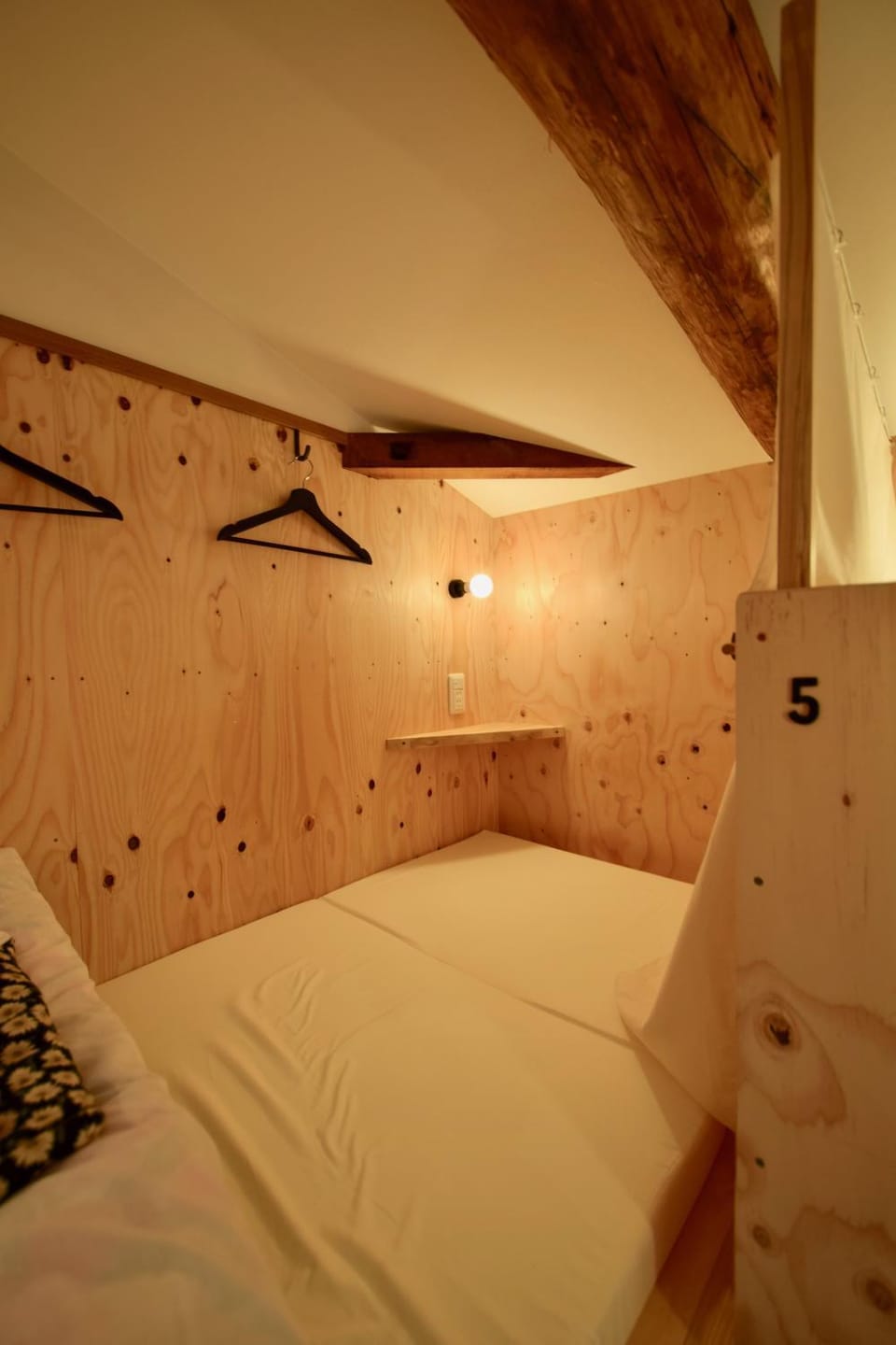 Bed, Photo of the whole room, Decorative detail, Bedroom, bunk bed
