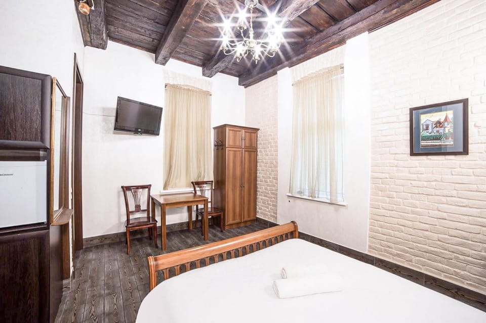 Apartment on Valova 16-2- 2 minutes to Market Square Apartment in Lviv