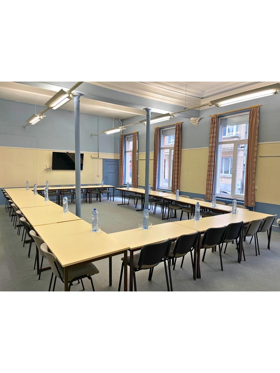 Meeting/conference room