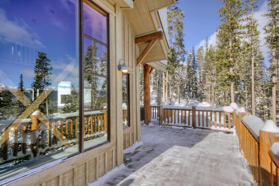 Moonlight Mountain Home - 9 Happy Trails House in Big Sky