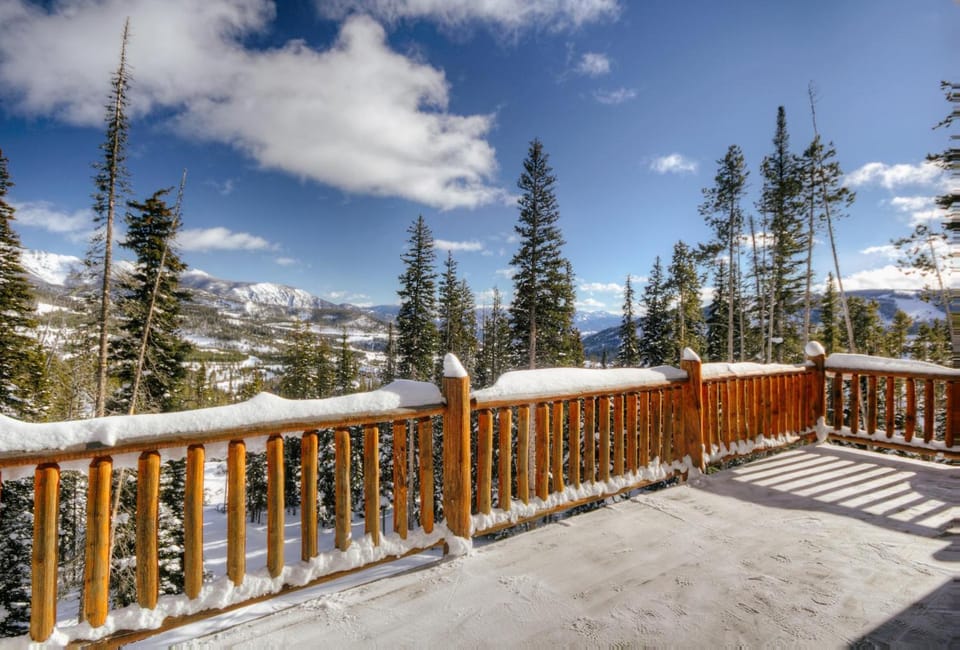 Moonlight Mountain Home - 9 Happy Trails House in Big Sky