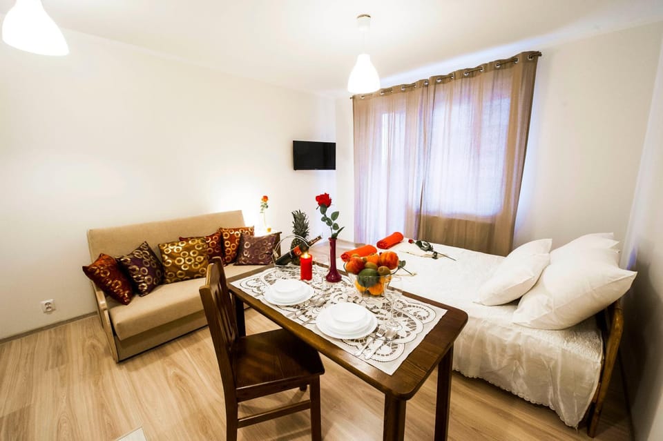 Bed, Coffee/tea facilities, Balcony/Terrace, Balcony/Terrace, Kitchen or kitchenette, Living room, Dining area, Bedroom
