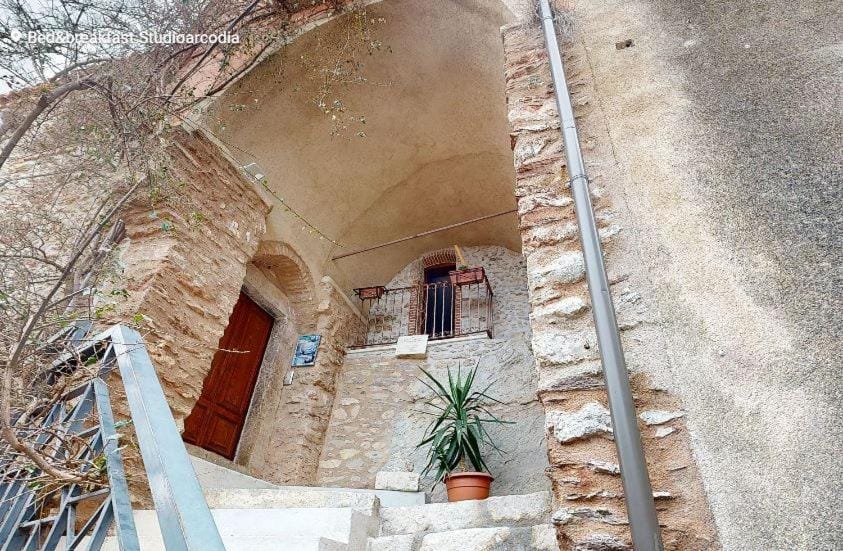 Bed & Breakfast StudioArcodia- Bed and Breakfast in Sicily