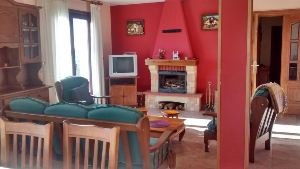 TV and multimedia, Dining area
