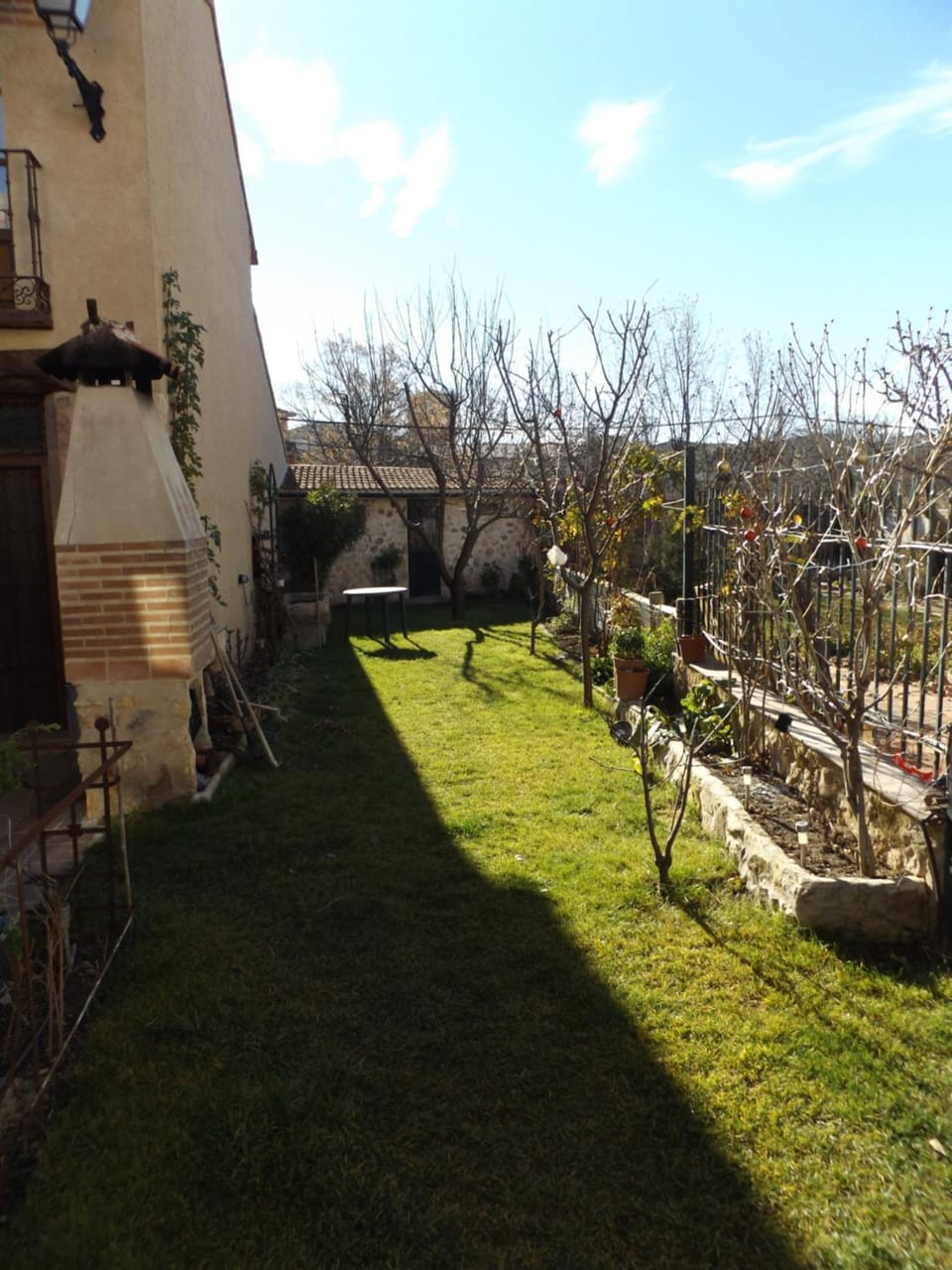 Property building, Patio, Nearby landmark, Day, Neighbourhood, Natural landscape, Activities, Activities, Winter, BBQ facilities, Garden, Balcony/Terrace, Other, On site, Area and facilities, Area and facilities, Entertainment