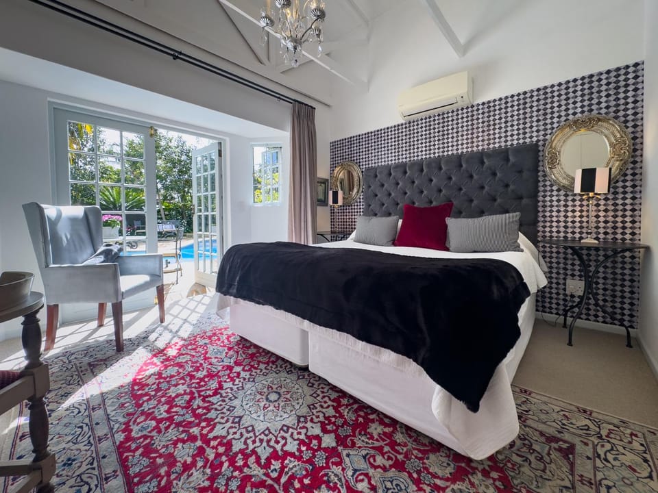 Bed, Bedroom, Pool view