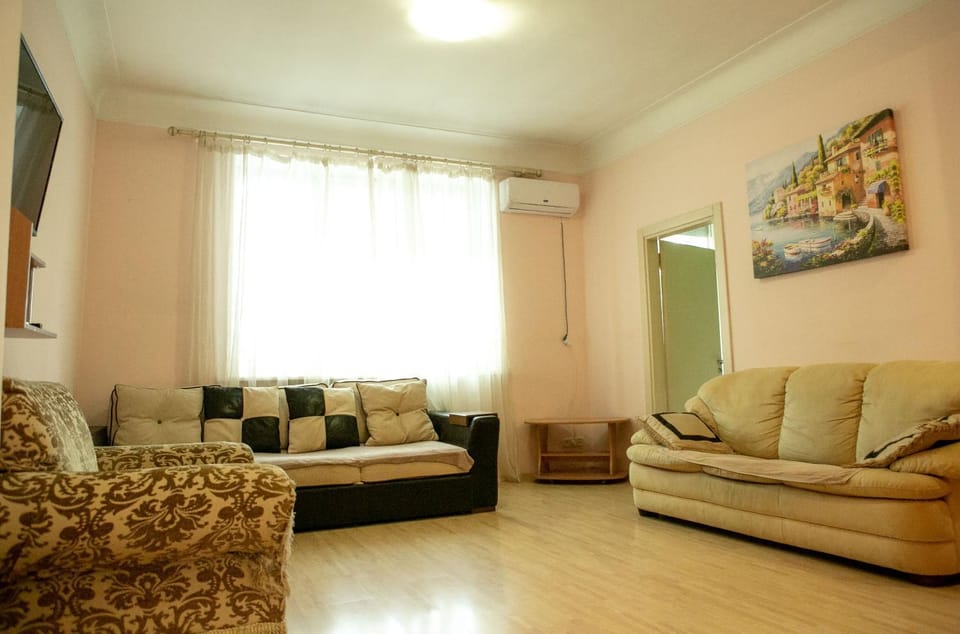 Living room, air conditioner