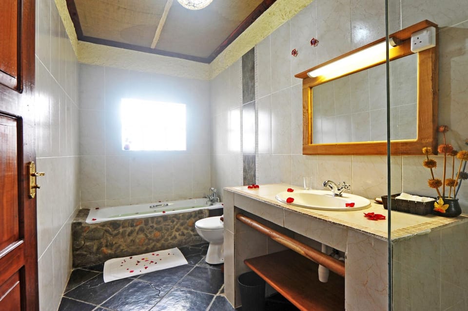 Bathroom, Bath