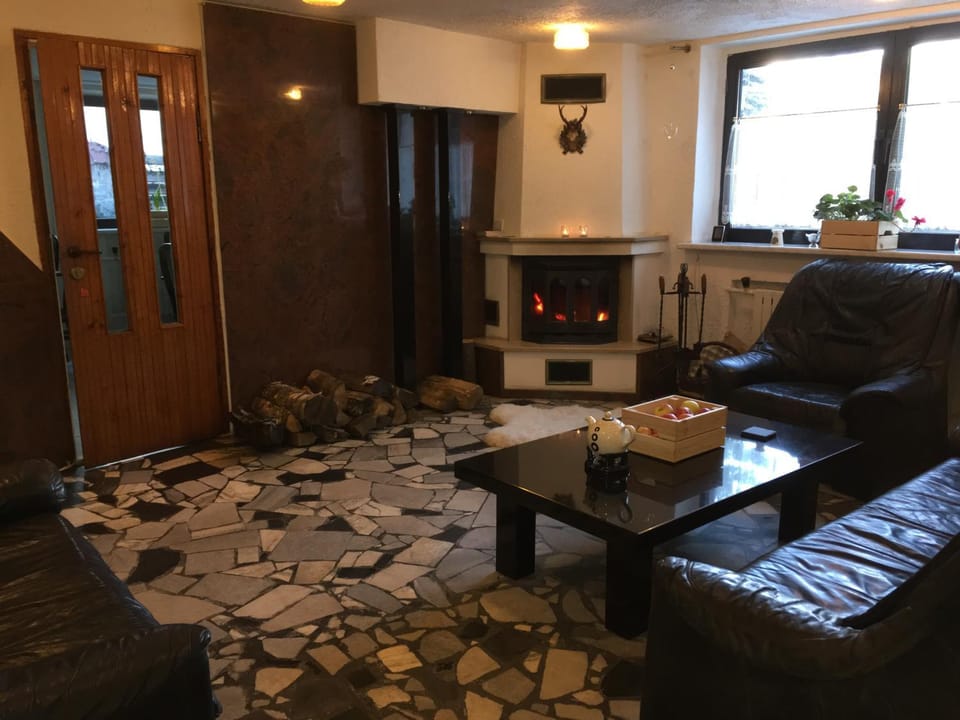Communal lounge/ TV room, Lobby or reception, Seating area, flat iron, Internal: Not applicable to any particular room