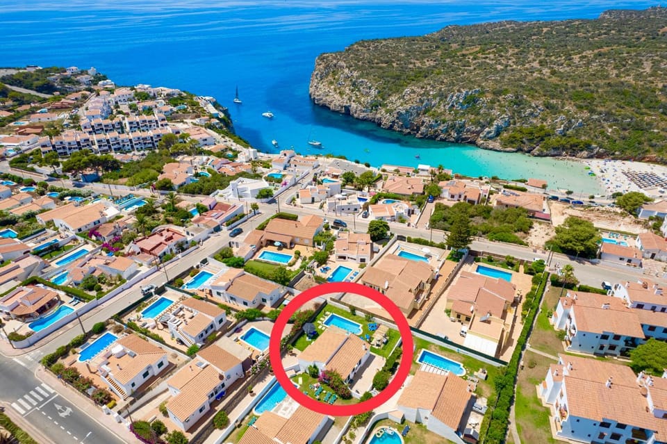 Nearby landmark, Natural landscape, Bird's eye view, Beach, Location