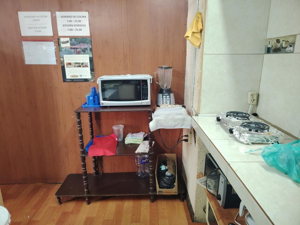 Hostal Latitud Ecuem Bed and Breakfast in Quito