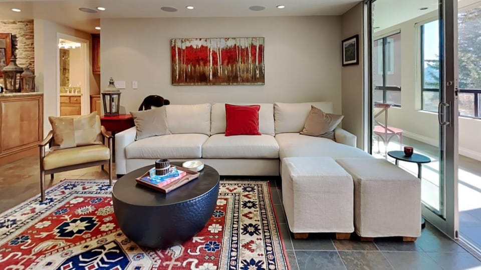 Beautiful 2 Bedroom Condo with Amazing View! Spacious Layout and Great Location! Unit 306 at 1849 Apartment in Mammoth Lakes