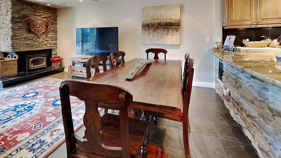 Beautiful 2 Bedroom Condo with Amazing View! Spacious Layout and Great Location! Unit 306 at 1849 Apartment in Mammoth Lakes