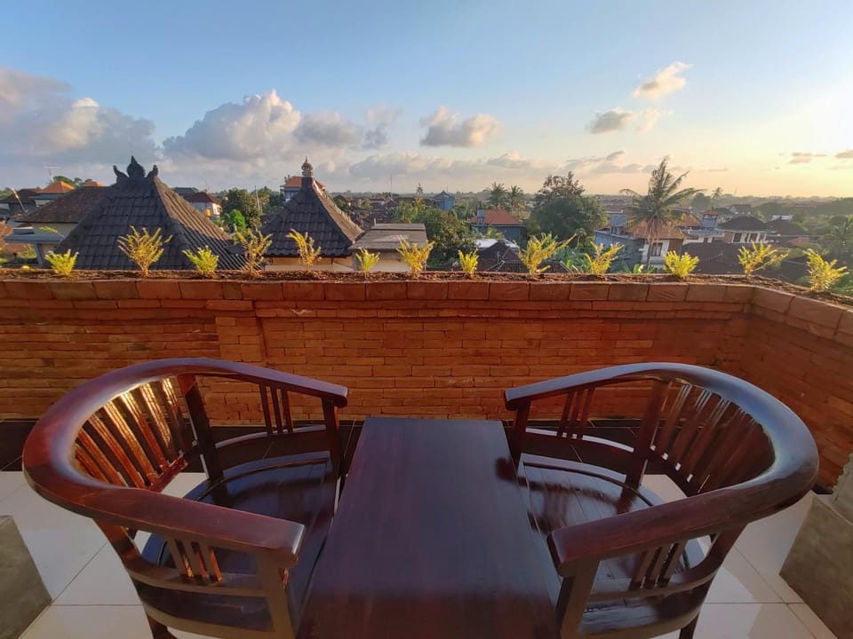 Balcony/Terrace, City view