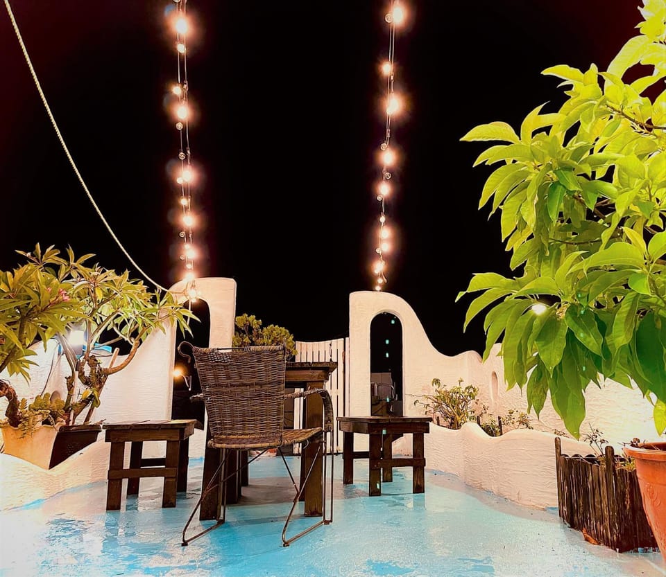 Patio, Night