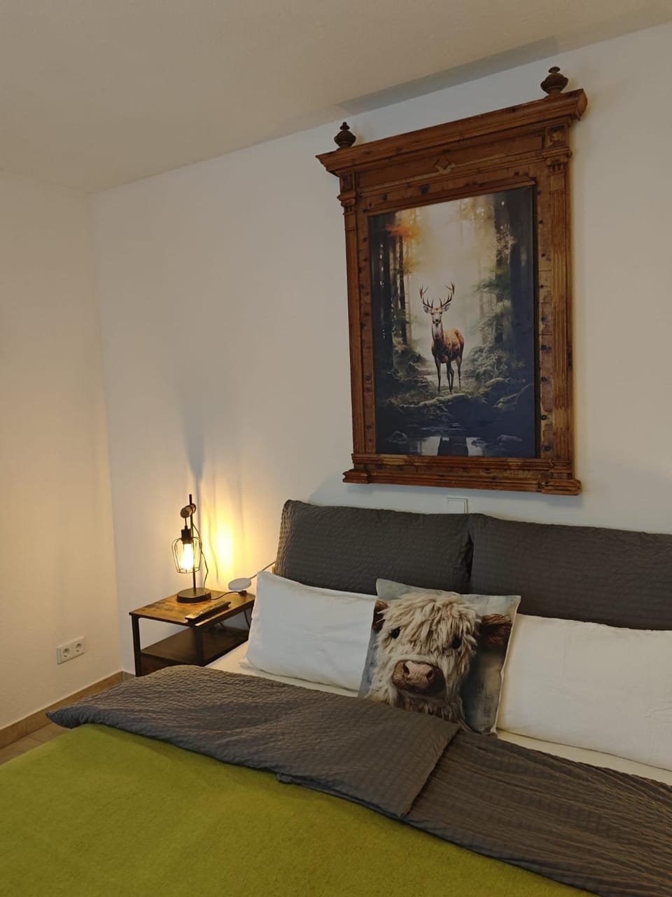Bed, Bedroom