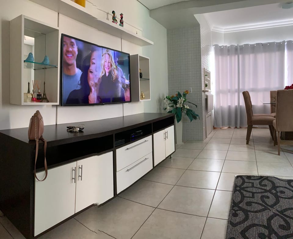 Excelente apt para veraneio c Wi-Fi tv e box Apartment in State of Rio Grande do Sul
