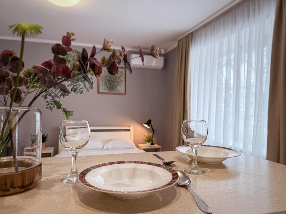 Coffee/tea facilities, Kitchen or kitchenette, Photo of the whole room, kitchen
