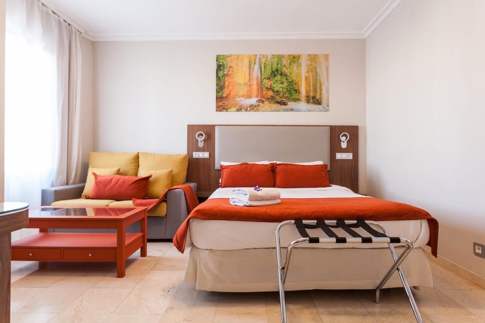 Triana L Apartment in Seville