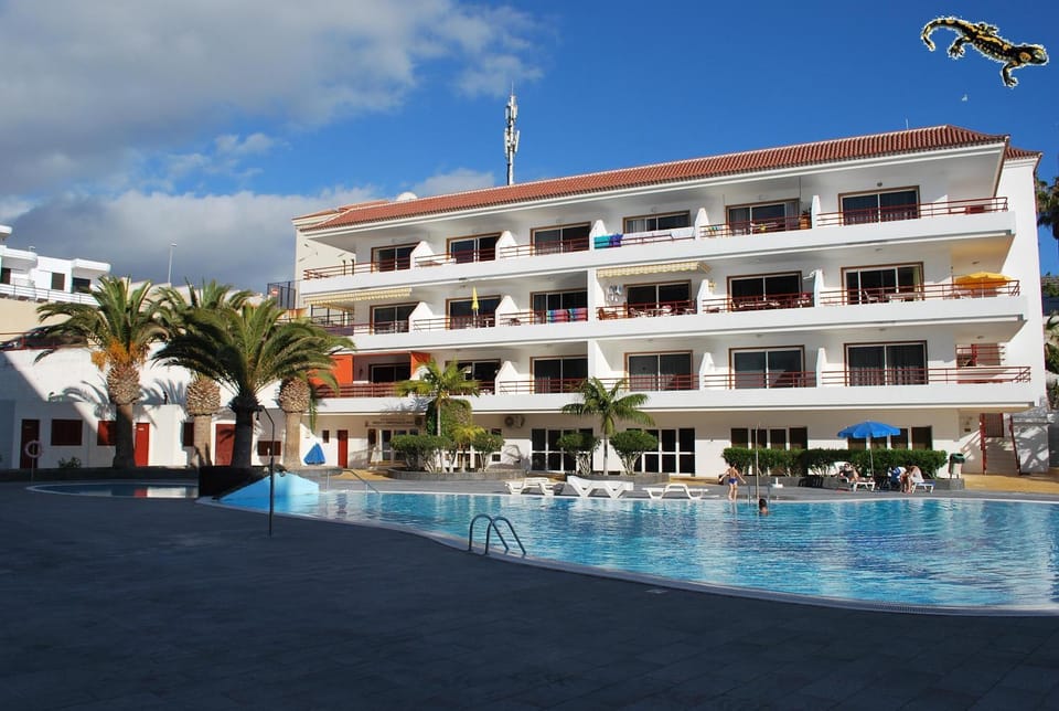 Property building, View (from property/room), Floor plan, Pool view