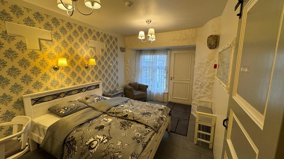 Old Bishop's House Apartment in Tallinn