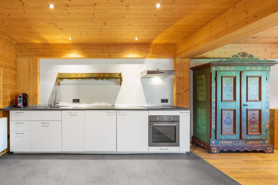 Kitchen or kitchenette, kitchen