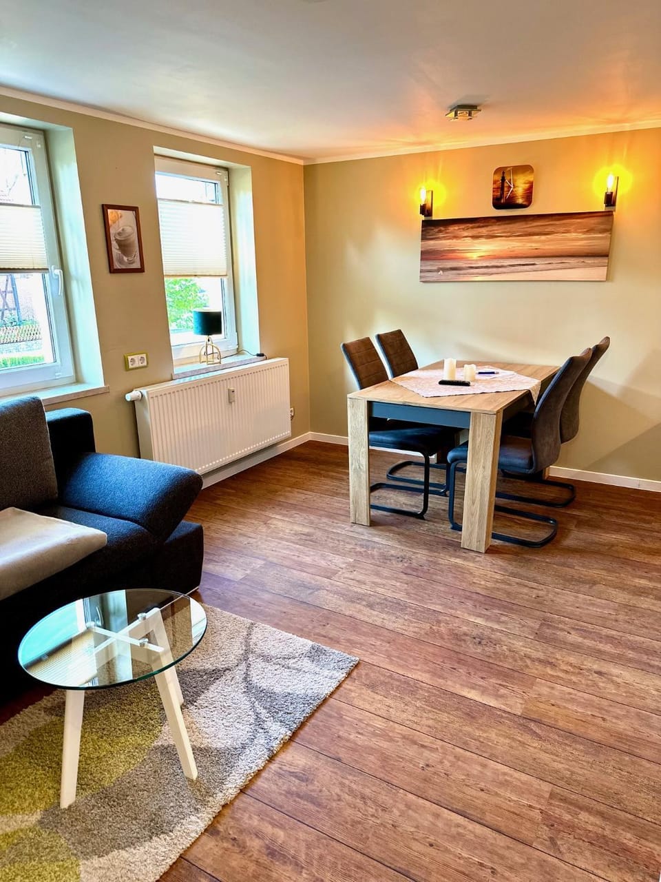 Living room, Seating area, Dining area