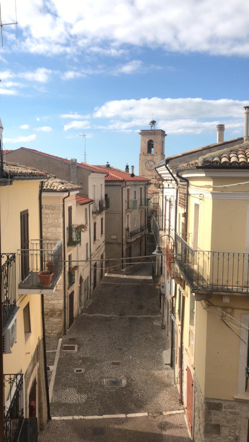 Neighbourhood, Balcony/Terrace, City view