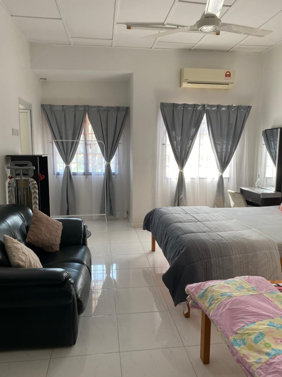 Bukit Katil Indah Homestay Hostel in Malacca