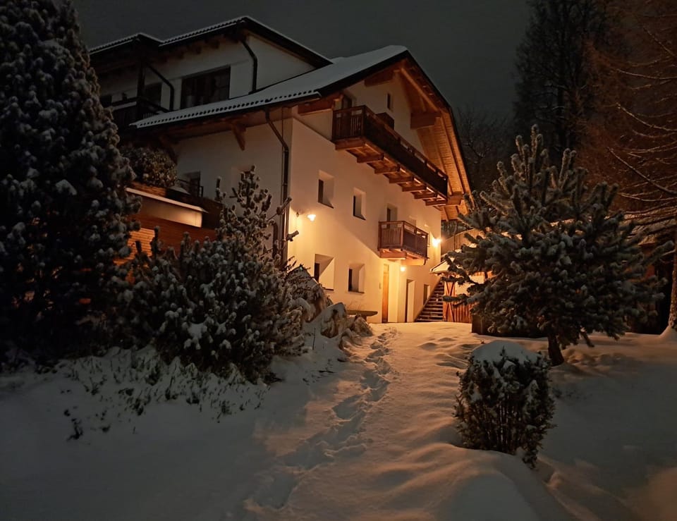 Property building, Winter