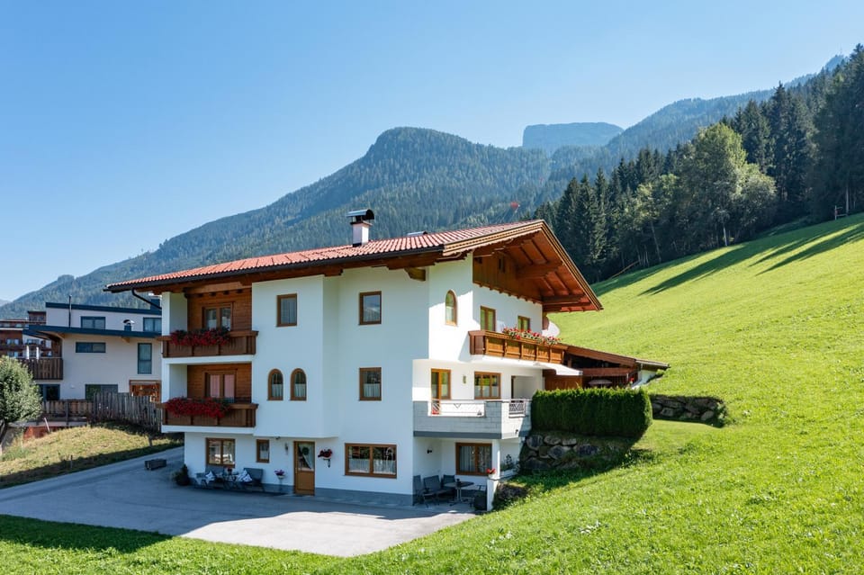 Property building, Natural landscape, Mountain view