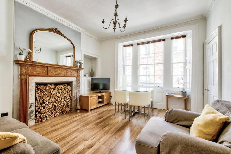 Rose Street - Watchmakers Apartment Apartment in Edinburgh