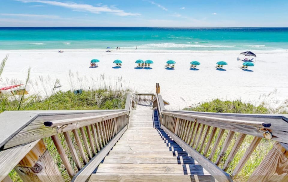 Inn at Blue Mountain 223- Fun in the Sun House in South Walton County