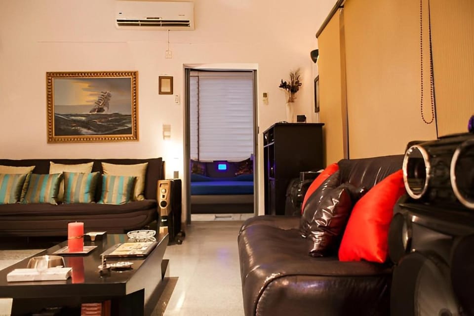 Frangipani Penthouse Apartment in New Delhi