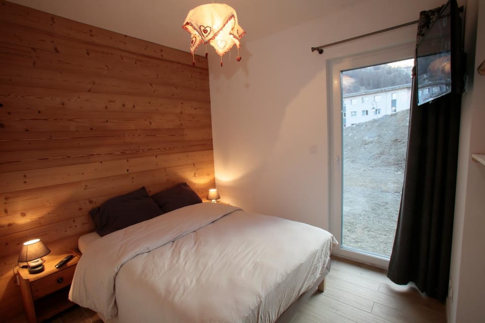 Les Chalets Du Grand Galibier Chalet in Auvergne-Rhône-Alpes