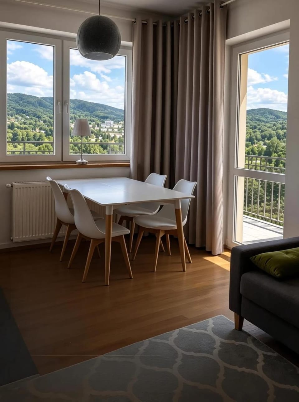 Natural landscape, View (from property/room), View (from property/room), Balcony/Terrace, Balcony/Terrace, Living room, Seating area, Dining area, City view, Garden view, Landmark view, Landmark view, Mountain view, Mountain view, Drinks
