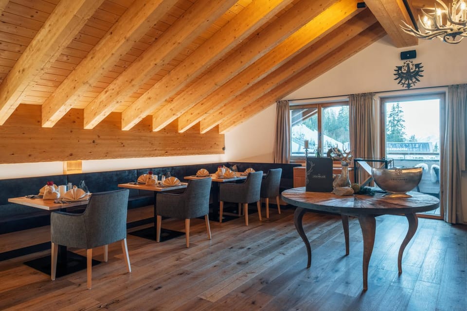Das Jochelius - Bike in & Bike out - Mountain Hideaway Hotel in Trentino-South Tyrol