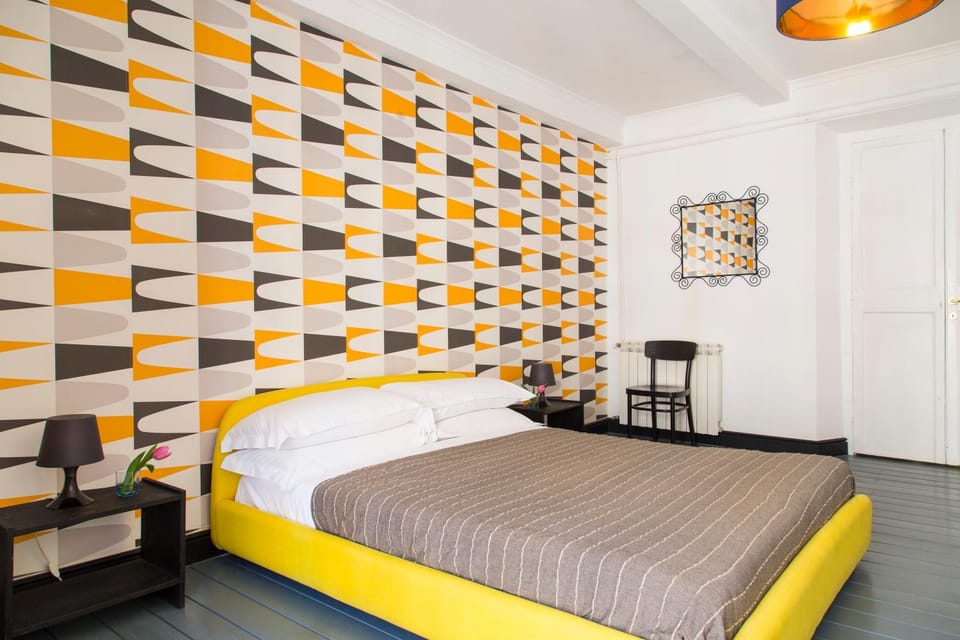 View (from property/room), Photo of the whole room, Decorative detail, Bedroom, Street view