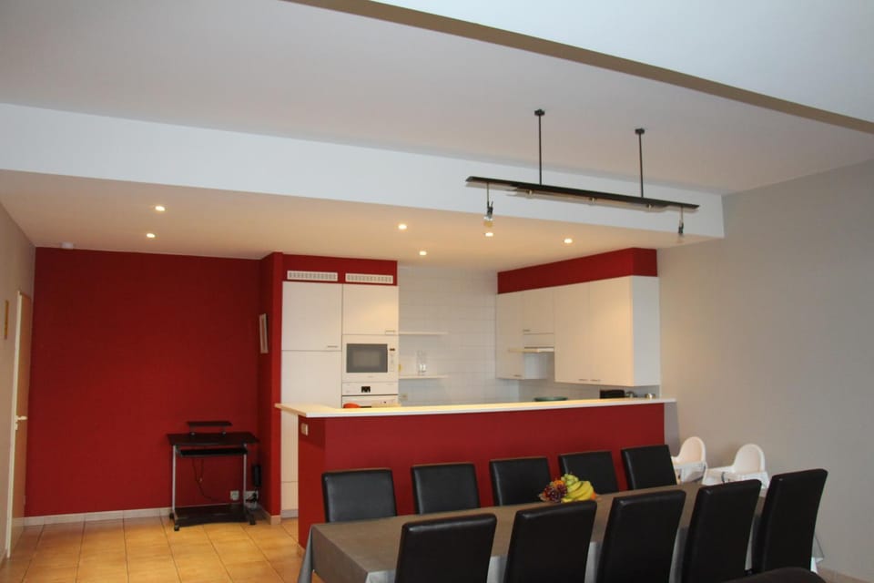 Dining area, Communal kitchen