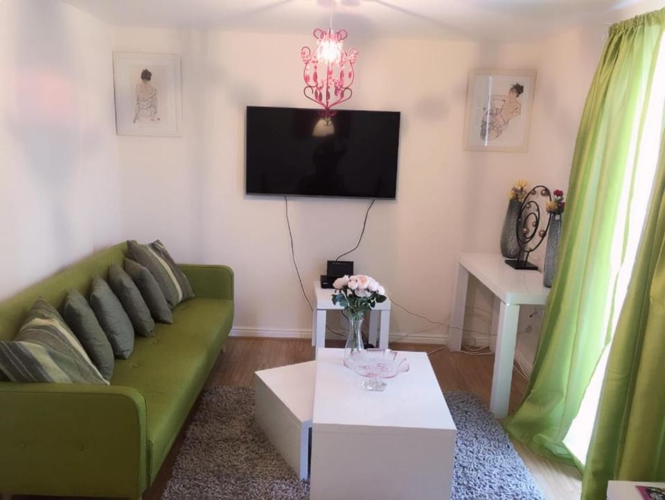 TV and multimedia, Living room
